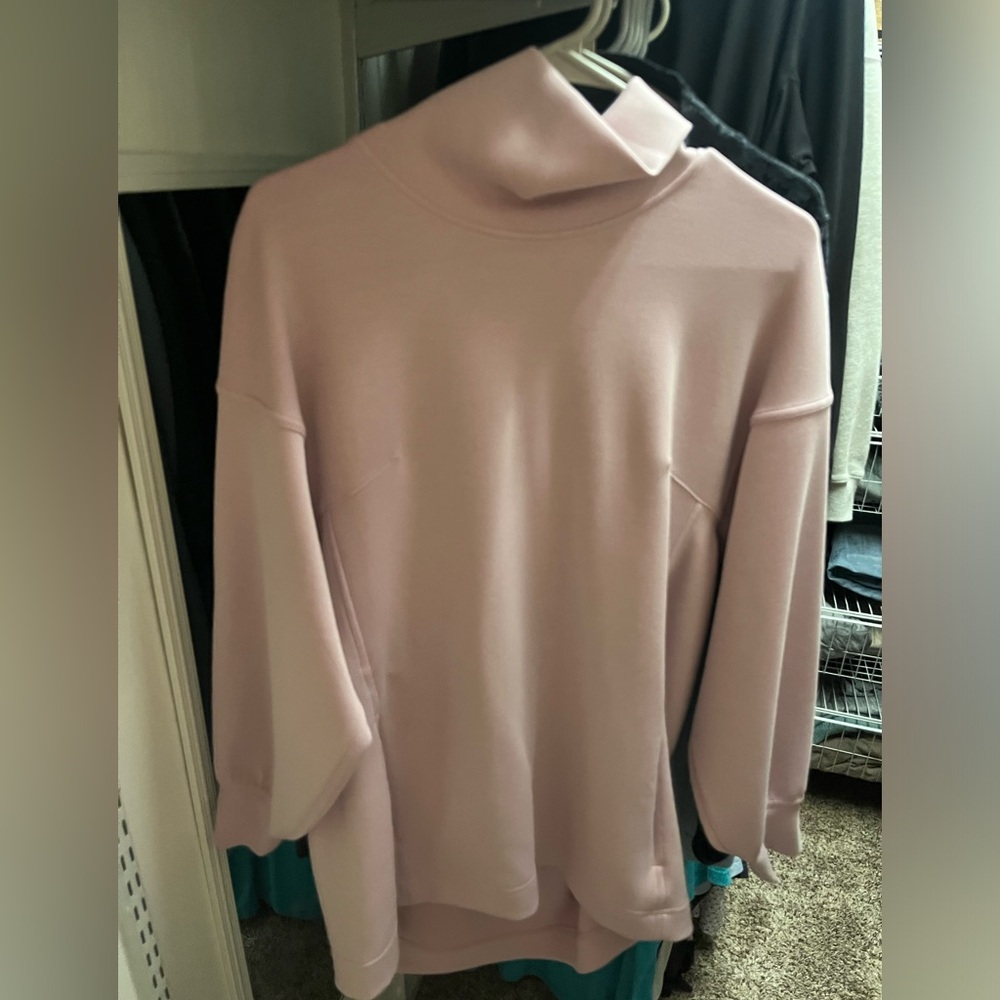 Lululemon funnel neck pullover